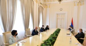 Արմեն Սարգսյանը հանդիպել է լրագրողական մի շարք կազմակերպությունների ղեկավարների հետ (վիդեո)