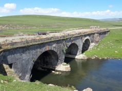 Պարբերաբար դարձած երկրաշարժերը Շիրակի մարզի պետական սեփականություն հանդիսացող հուշարձանները վթարավտանգ են դարձրել Сохранить Համօգտագործել